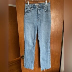 Abercrombie & Fitch the 90s Straight Ultra High Rise- size 26 / 2 Regular